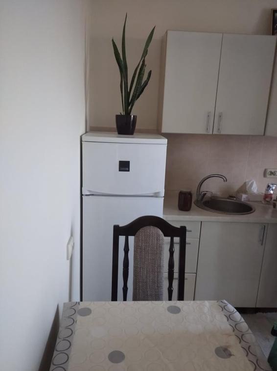 New Apartment: Modern Living Near Stryi Scientific Hub Apartment Lviv