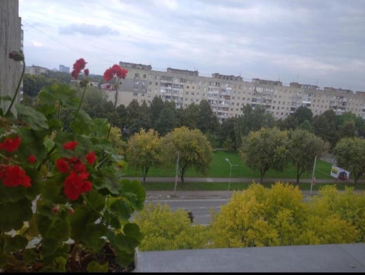 New Apartment: Modern Living Near Stryi Scientific Hub