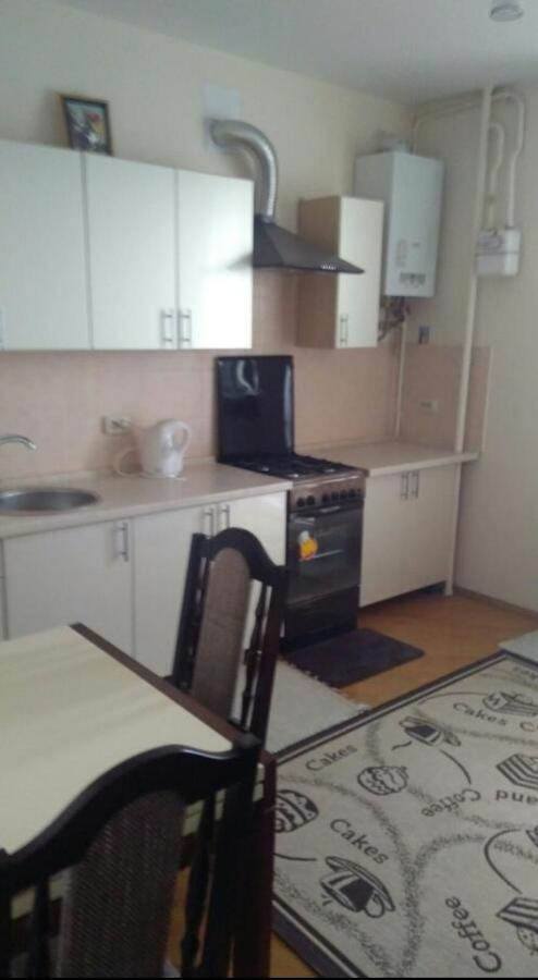 Apartment New Apartment: Modern Living Near Stryi Scientific Hub Lviv